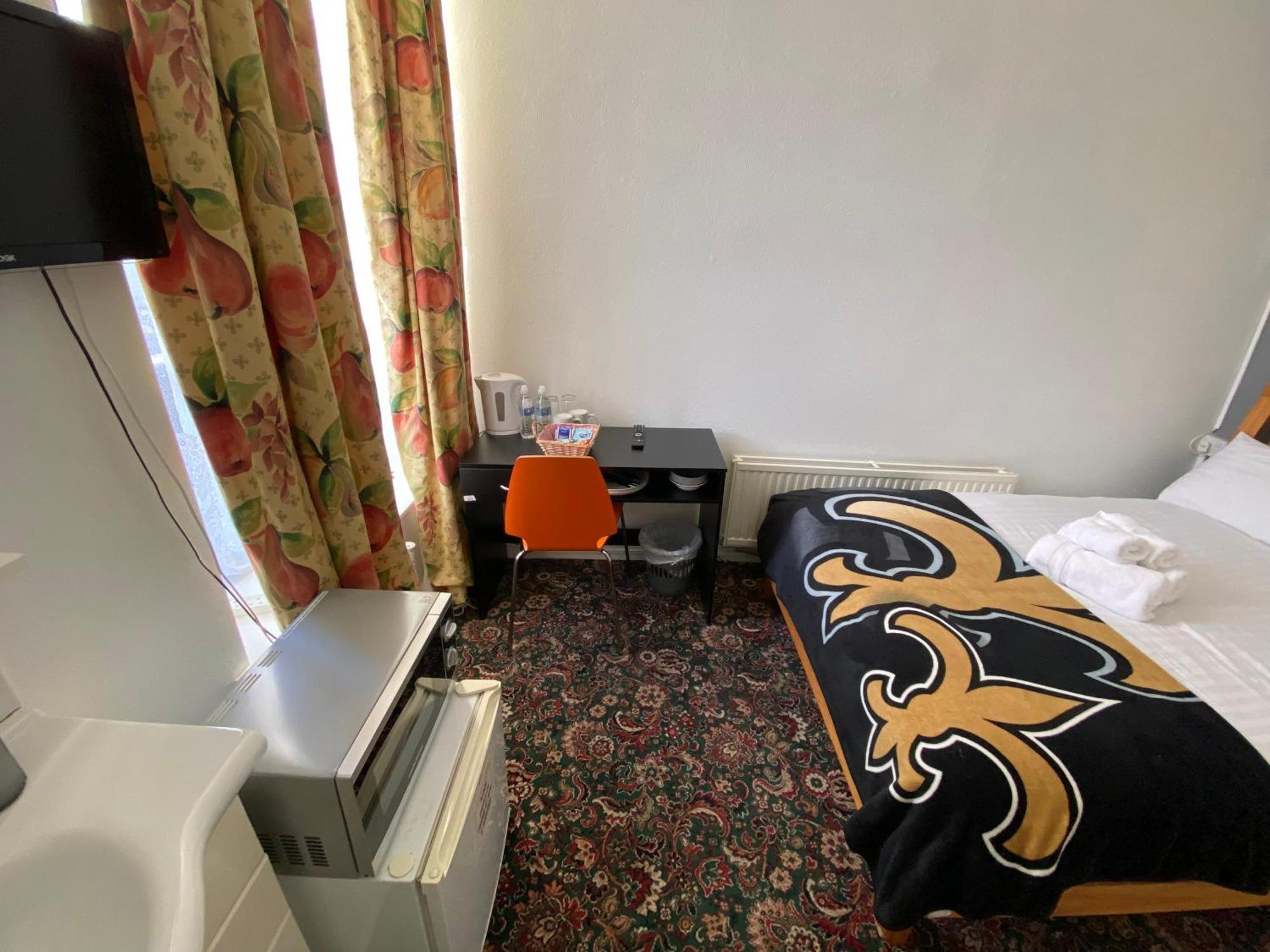 Aaran Central Guesthouse أبردين المظهر الخارجي الصورة